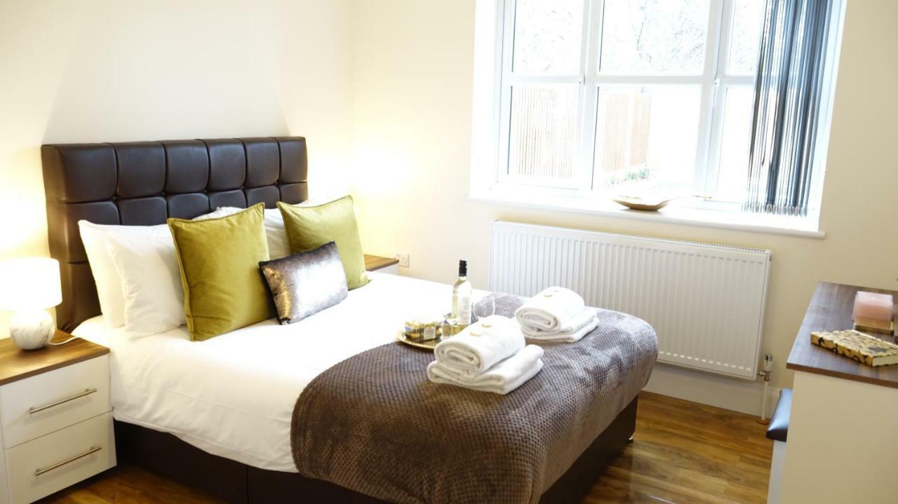 Апартаменты Luxury 2 Bed 2 Bath - Free Parking - 5Min To Airport - Sleeps 6 Ashford  Экстерьер фото