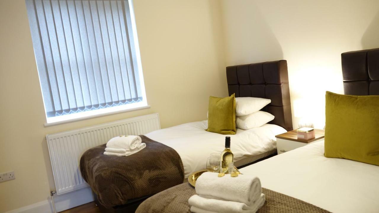 Апартаменты Luxury 2 Bed 2 Bath - Free Parking - 5Min To Airport - Sleeps 6 Ashford  Экстерьер фото