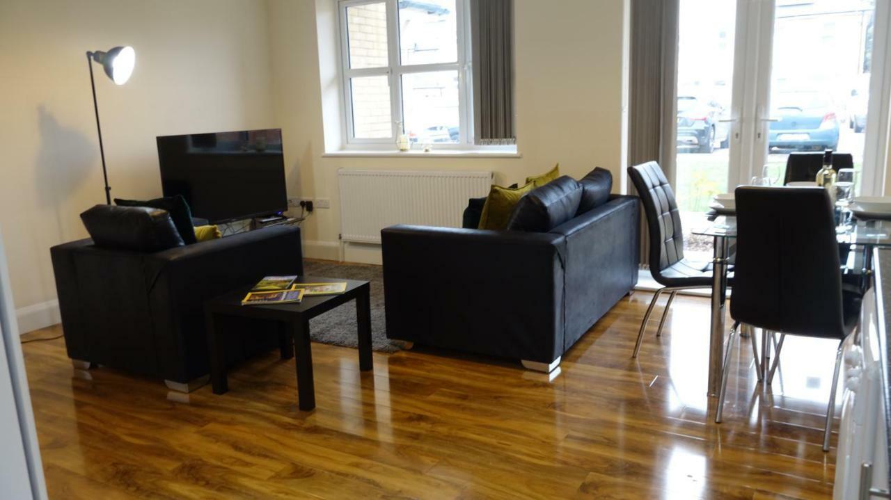 Апартаменты Luxury 2 Bed 2 Bath - Free Parking - 5Min To Airport - Sleeps 6 Ashford  Экстерьер фото