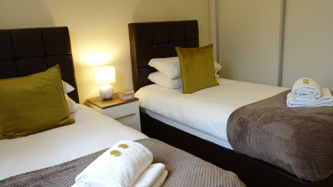 Апартаменты Luxury 2 Bed 2 Bath - Free Parking - 5Min To Airport - Sleeps 6 Ashford  Экстерьер фото